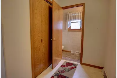 588 Ann Court, Berlin, WI 54923 - Photo 45