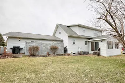 588 Ann Court, Berlin, WI 54923 - Photo 11