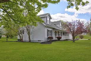 588 Ann Ct, Berlin, WI 54923 - Photo 5