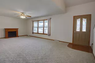 588 Ann Ct, Berlin, WI 54923 - Photo 21