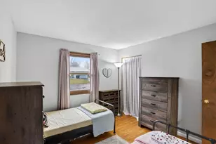 209 Midvale Dr, Marshall, WI 53559 - Photo 25