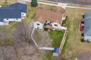 1422 Ridgeview Dr, Reedsburg, WI 53959 - Photo 3