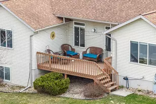 1422 Ridgeview Dr, Reedsburg, WI 53959 - Photo 41