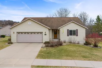 1422 Ridgeview Drive, Reedsburg, WI 53959 - Photo 1