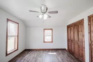 318 Maiden St, Mineral Point, WI 53565 - Photo 23