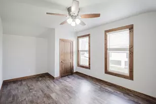 318 Maiden St, Mineral Point, WI 53565 - Photo 27