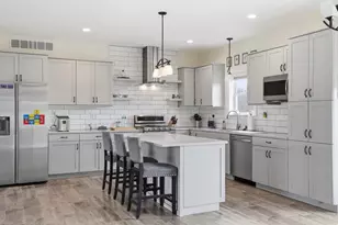 N7037 Hillside Ct, Delavan, WI 53115 - Photo 7