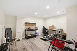7037 N Hillside Ct, Delavan, WI 53115 - Photo 29