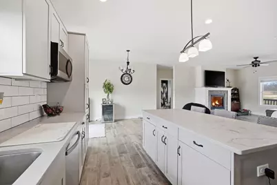 N7037 Hillside Court, Delavan, WI 53115 - Photo 9