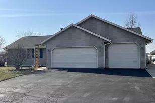 2701 Kelso Dr, Janesville, WI 53546 - Photo 3