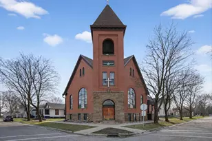 101 W Church St, Janesville, WI 53536 - Photo 1