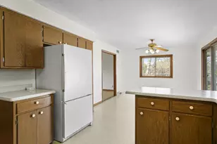 4702 Retana Dr, Madison, WI 53714 - Photo 13