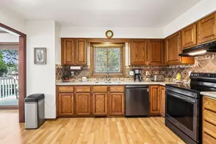 4431 Meadowwood Cir, DeForest, WI 53532 - Photo 11