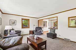 4431 Meadowwood Cir, DeForest, WI 53532 - Photo 7