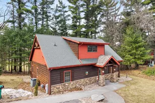 1050 Canyon Rd, Lake Delton, WI 53965 - Photo 3