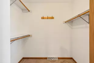 2107 Canterbury Rd, Madison, WI 53711 - Photo 27