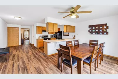 2107 Canterbury Road, Madison, WI 53711 - Photo 13