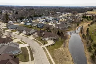 269 W Nelson St, Deerfield, WI 53531 - Photo 7