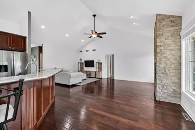 269 W Nelson Street, Deerfield, WI 53531 - Photo 17