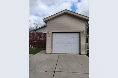 98 Lakeview Avenue, Edgerton, WI 53534 - Photo 3