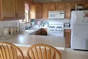 98 Lakeview Ave, Edgerton, WI 53534 - Photo 9