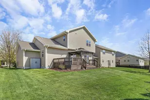 260 Goldenrod Dr, Sun Prairie, WI 53590 - Photo 29