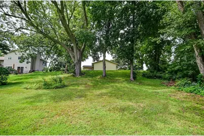 328 N Rutland Avenue, Brooklyn, WI 53521 - Photo 49