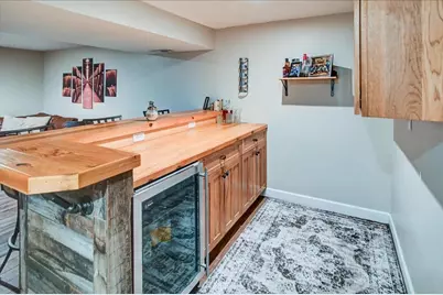 328 N Rutland Avenue, Brooklyn, WI 53521 - Photo 39