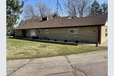 401-403 Mineral Point Court, Janesville, WI 53548 - Photo 5