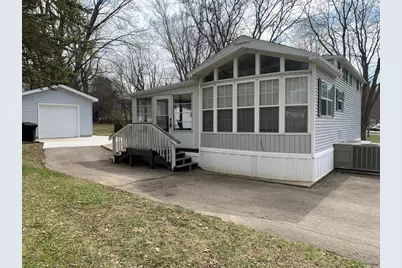 352 Skyline Drive, Edgerton, WI 53534 - Photo 17