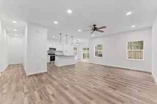 1118 Grand Pines Cir, Dell Prairie, WI 53965 - Photo 7