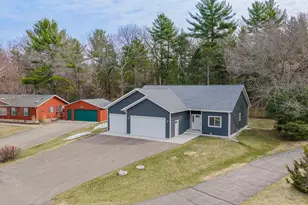 1118 Grand Pines Cir, Dell Prairie, WI 53965 - Photo 43