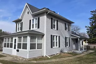 105 Bacon St, Waunakee, WI 53597 - Photo 3