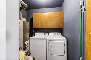 1010 Grant St, Fort Atkinson, WI 53538 - Photo 23