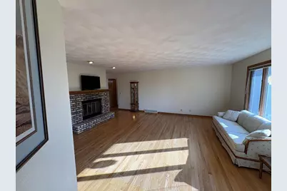 4006 Devereaux Drive, Janesville, WI 53546 - Photo 9