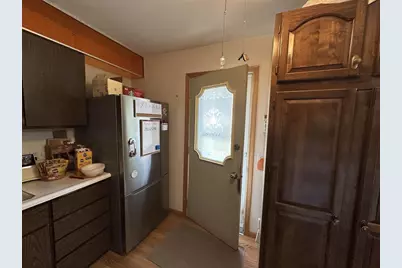 3233 Quincy Avenue, Madison, WI 53704 - Photo 9