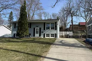 3233 Quincy Ave, Madison, WI 53704 - Photo 23