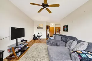 6402 Milwaukee St, Madison, WI 53718 - Photo 9