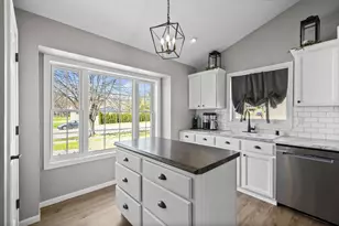 307 Halsor St, DeForest, WI 53532 - Photo 17