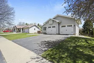 307 Halsor St, DeForest, WI 53532 - Photo 39