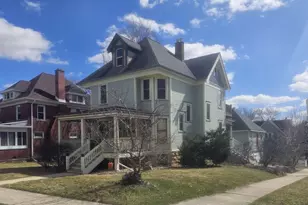 2102 11th St, Monroe, WI 53566 - Photo 3
