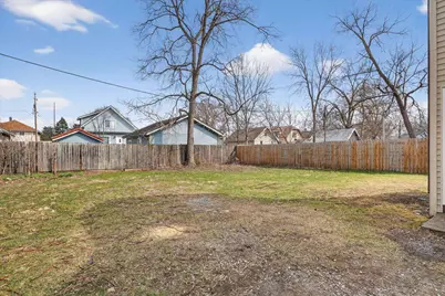 1423 Hull Avenue, Beloit, WI 53511 - Photo 51