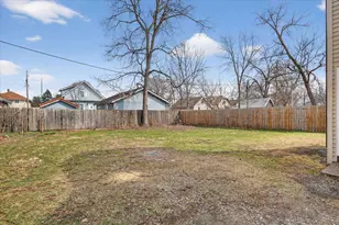 1423 Hull Ave, Beloit, WI 53511 - Photo 51