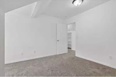 1423 Hull Avenue, Beloit, WI 53511 - Photo 39