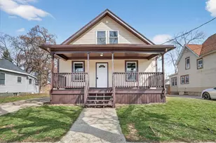 1423 Hull Ave, Beloit, WI 53511 - Photo 3