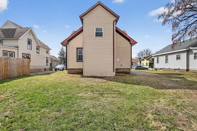 1423 Hull Avenue, Beloit, WI 53511 - Photo 47