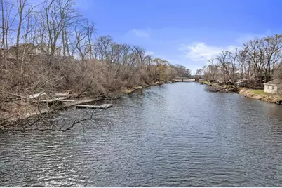 129 E Water Street, Montello, WI 53949 - Photo 5