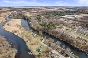 129 E Water St, Montello, WI 53949 - Photo 37