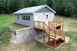 1004 Gem Ct, Dell Prairie, WI 53965 - Photo 1