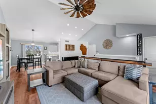 35 Harrison Ln, Reedsburg, WI 53959 - Photo 11